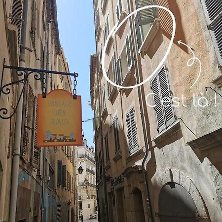 툴롱 T1 Proche Rue Des Arts, Du Port Et De L'Opera 아파트 외부 사진