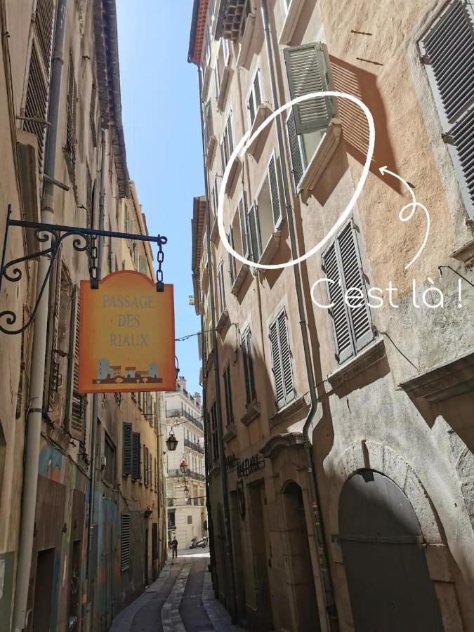툴롱 T1 Proche Rue Des Arts, Du Port Et De L'Opera 아파트 외부 사진